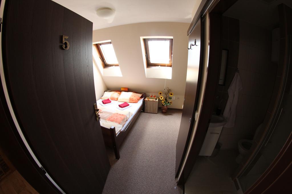 Apartmany Moravka Rychnov nad Kneznou Luaran gambar
